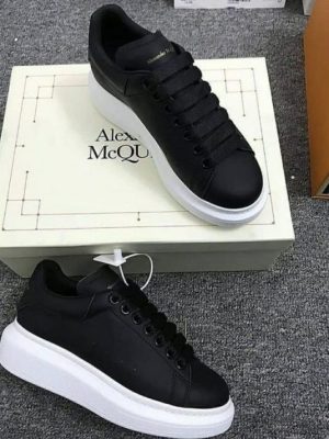 Alexander-McQueen-Shoes-Pallet-vaal-o-600x713 Alexander McQueen Shoes Pallet